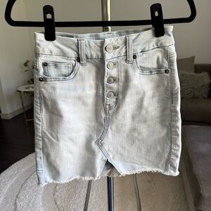 American Eagle Light Blue Denim Jean Skirt Size 2